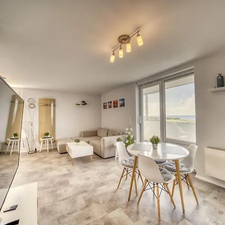 Apartment - Haus D, App 0d1007 *