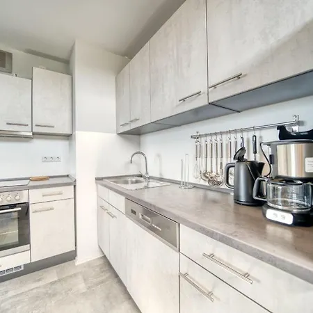 - Haus D, App 0d1007 هايليغنهافن