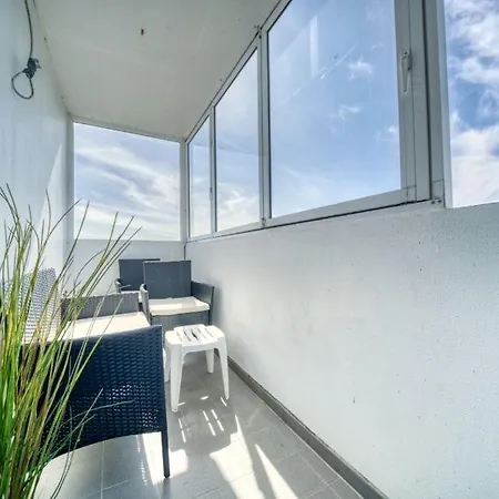 - Haus D, App 0d1007 * هايليغنهافن